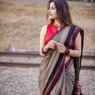 Jethu Gray Mohapar Saree: Pure Cotton
