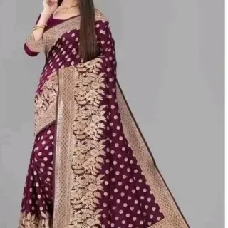 Trendy Jacquard Saree