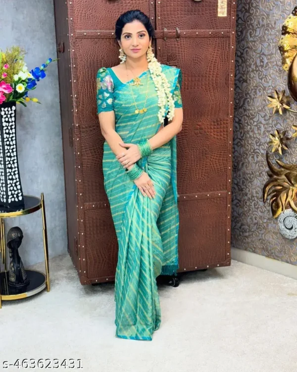 6fqqu_1024.webp Designer Brasso Saree: Elegant & Fancy