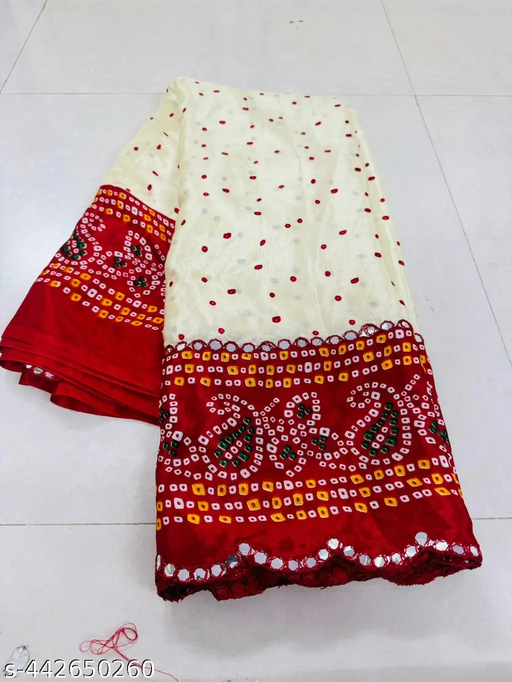 Georgette Bandhani: Festive Designer Saree - Image 3
