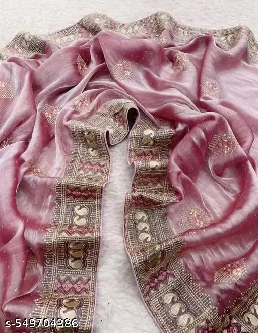 Meghnaa Tealll: Elegant Silk Saree - Image 4