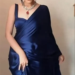 Bollywood Plen Saree Blouse