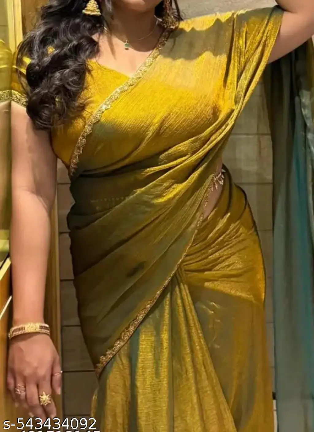 Golden Galaxy Chiffon Silk Saree - Image 3
