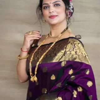 atwjr_1024.webp Banarasi Silk Saree: Zari Woven Elegance