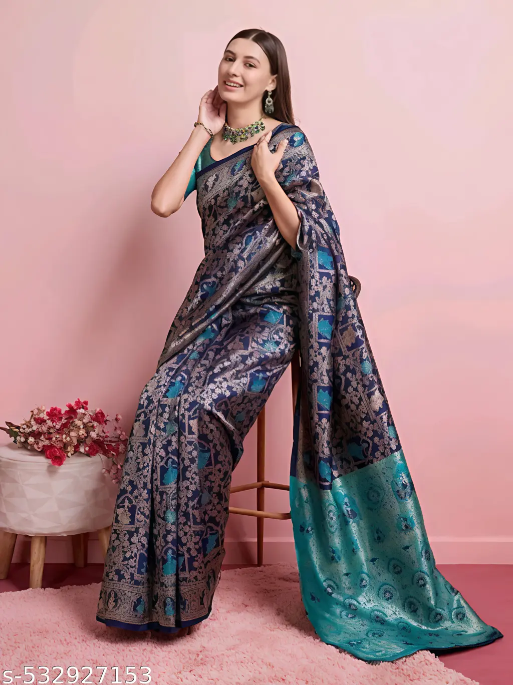 Kanjivaram Silk Saree: Timeless Indian Elegance - Image 3