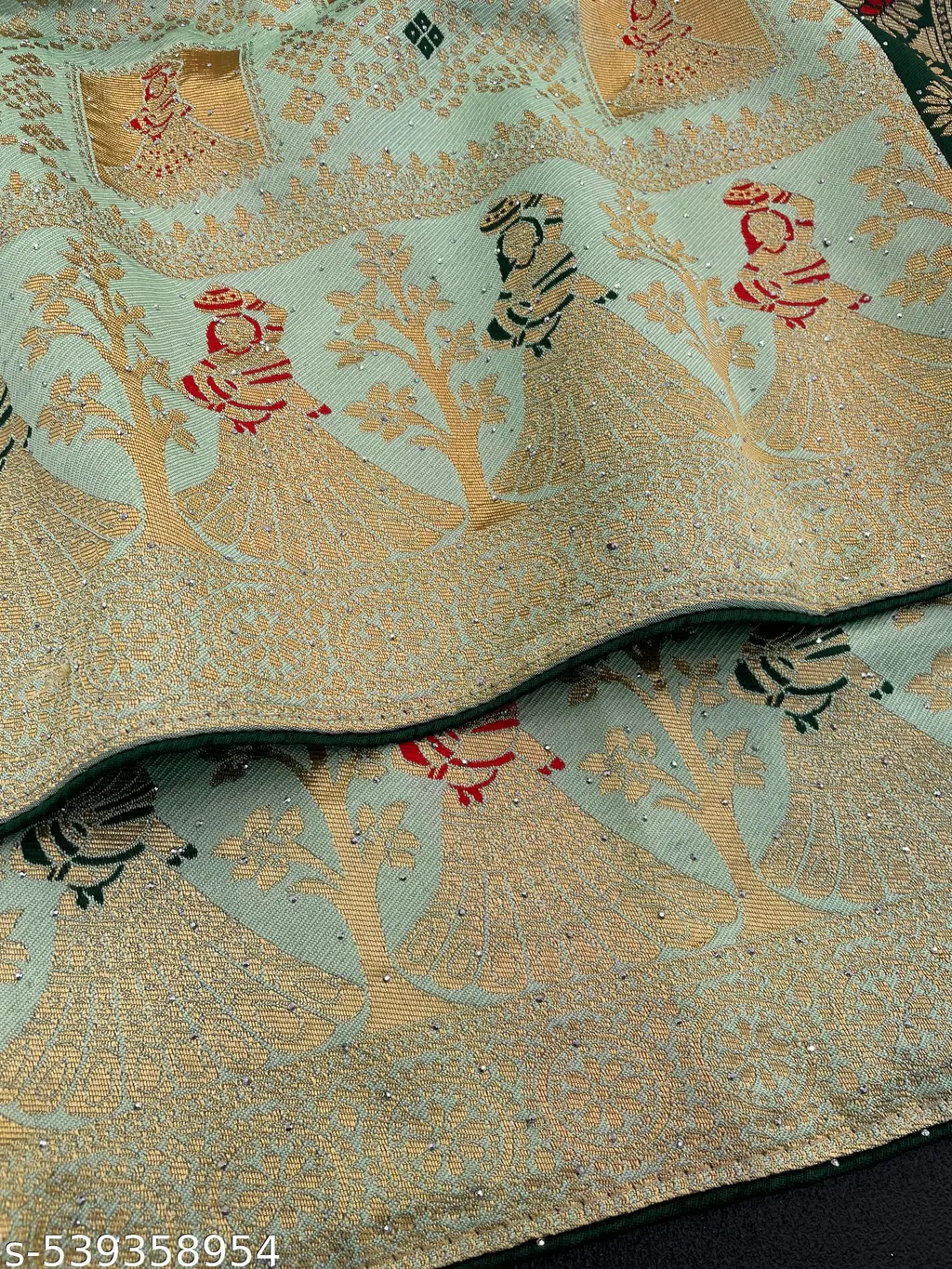 Sarees: Drape in Elegance and Style - Image 2