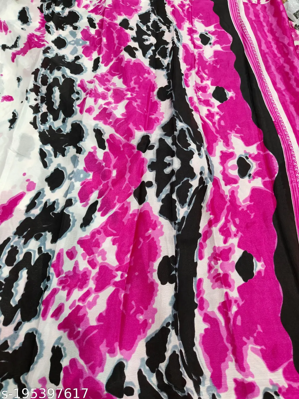 Printed Art Silk Saree: Best Quality - Image 3