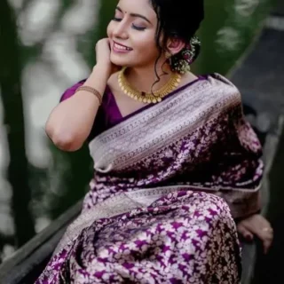 Trendy Jacquard Saree
