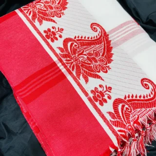 ea9cl_1024.webp White & Red Cotton Saree: Pure Elegance