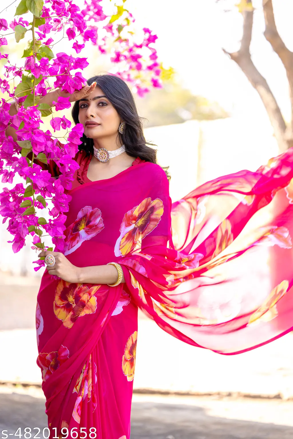Elegant Chiffon Saree: Daily Style - Image 3