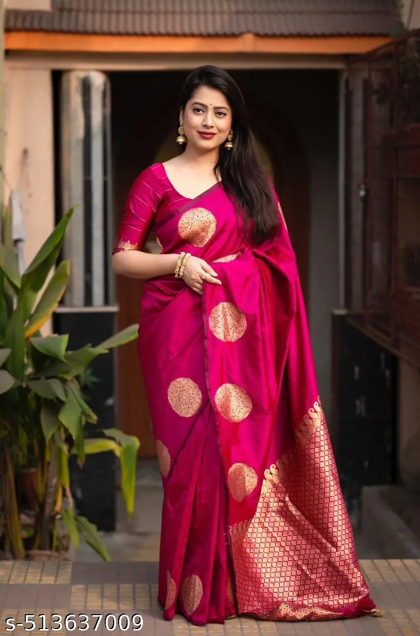 Exquisite Silk Sari: Banarasi Kanjivaram Blend - Image 4