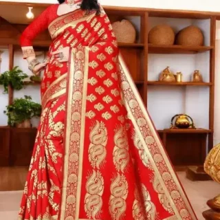 Demanding Banarasi Silk Saree with Blouse