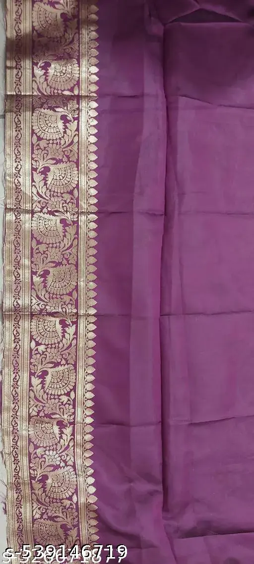 Soft Banarasi Silk, Jacquard Weave Saree - Image 3