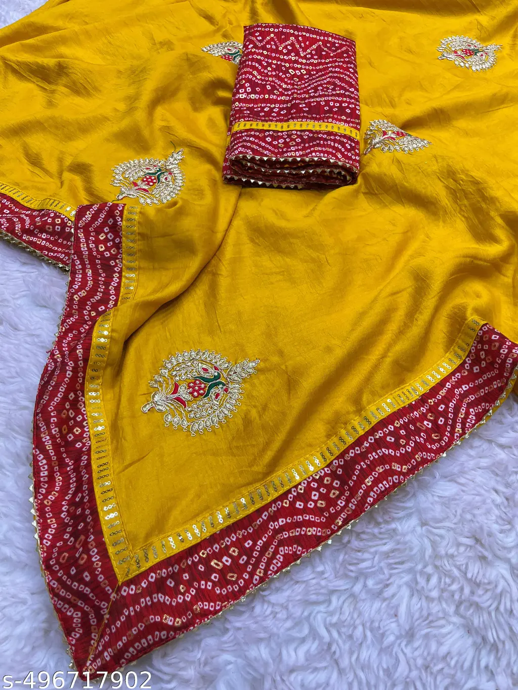 Elegant Drape: A Beautiful Saree - Image 2