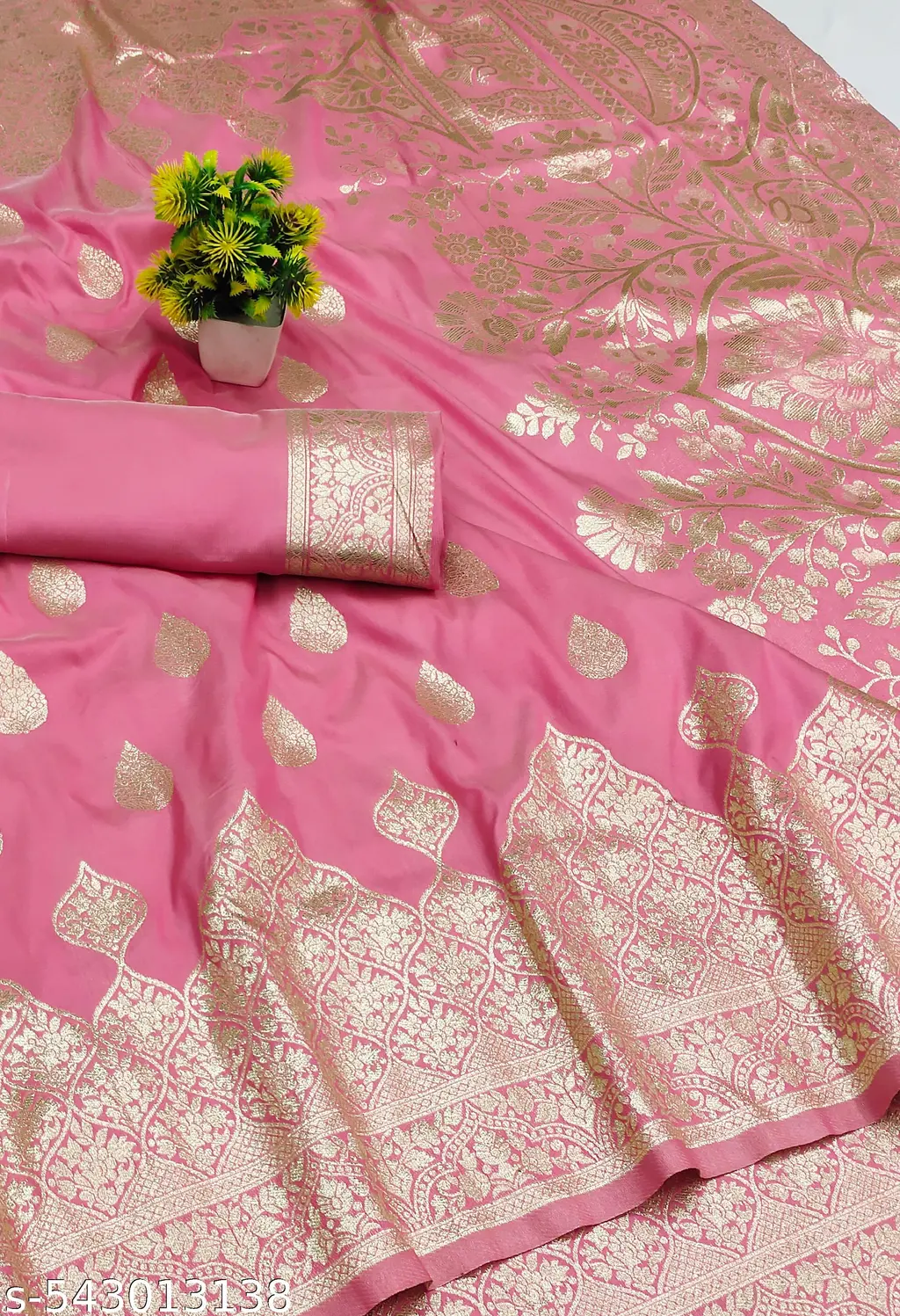 Banarasi Kanjeevaram Zari Woven Silk Saree - Image 4