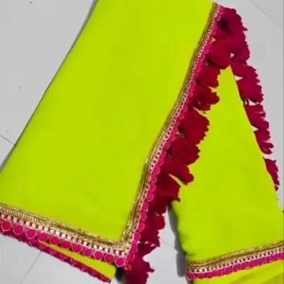 Exquisite Bandhani: Bollywood Designer Saree