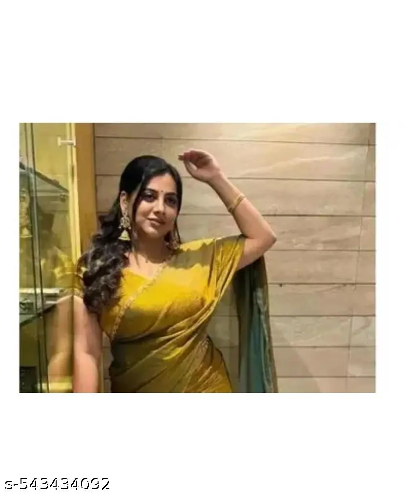 Golden Galaxy Chiffon Silk Saree - Image 2