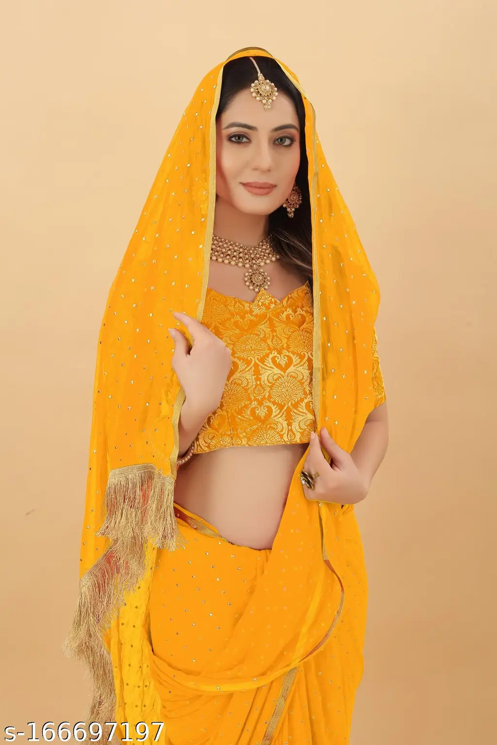 Bollywood Dreams: Chiffon Saree - Image 3