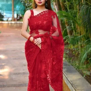 Aakarsha: Refined Sarees of Distinction