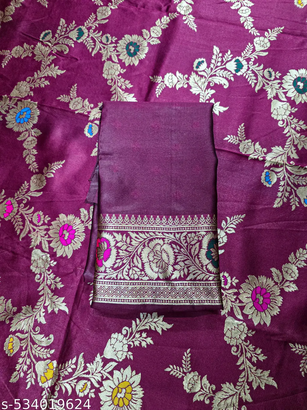 Kanjeevaram Maroon Silk Saree: Timeless Elegance - Image 4