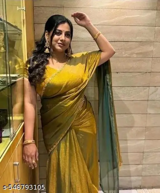 Golden Chiffon TwoTone Designer Saree - Image 3