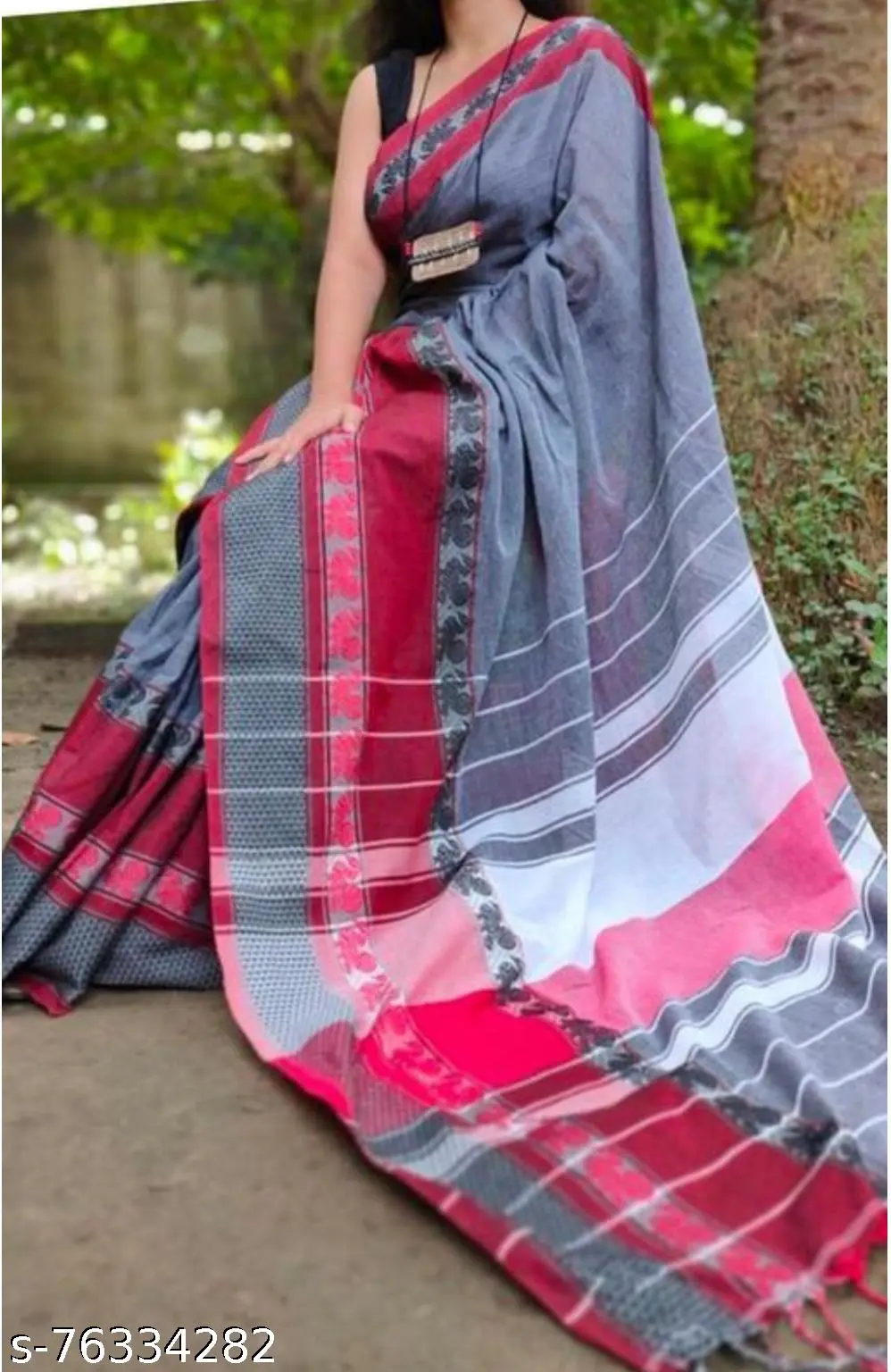 Elegant Saree: Drape Yourself in Tradition - Image 2