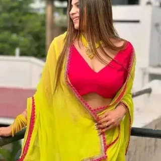 mwgmk_1024.webp Exquisite Bandhani Saree: Festive Bollywood Style