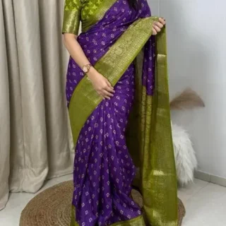 Dola Silk Saree: Floral Jacquard Border