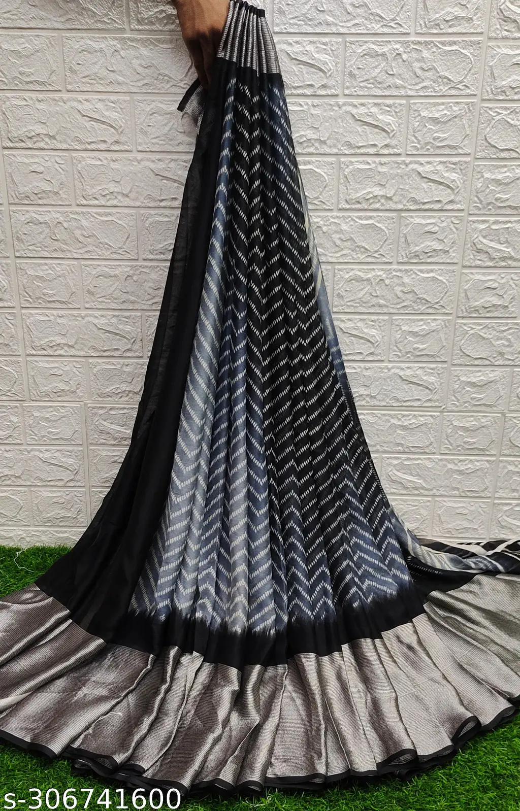 Moss Chiffon Zigzag Print Blouse - Image 2