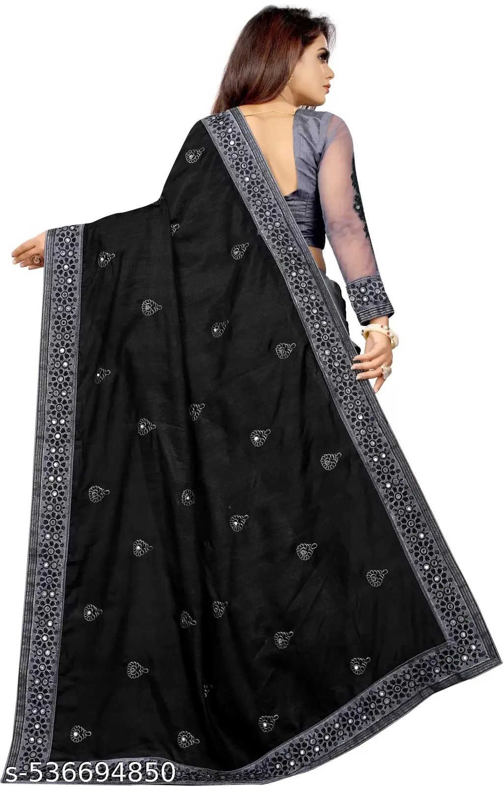 Black Pattu Saree: Party Wedding - Image 3