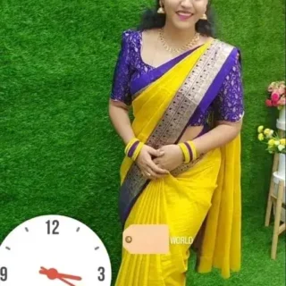 Elegant Foil Print Georgette Saree