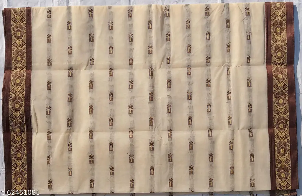Elegant OffWhite Cotton Tant Saree - Image 3