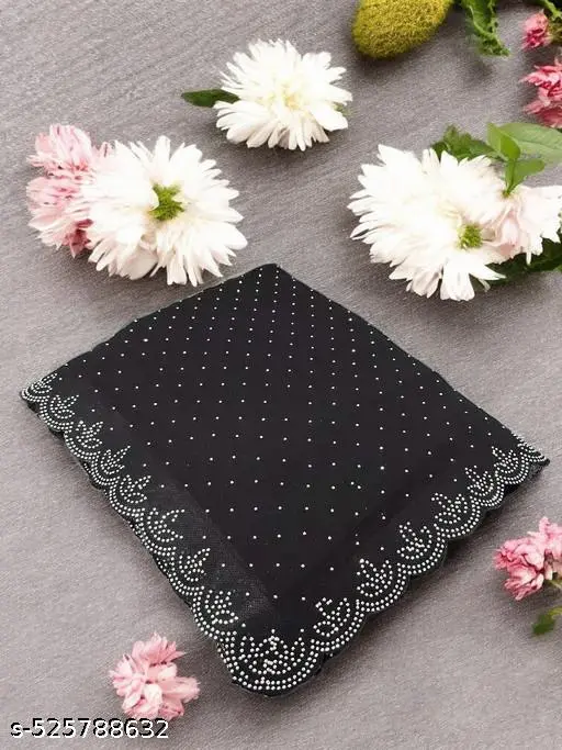 Elegant Black Saree - Image 2