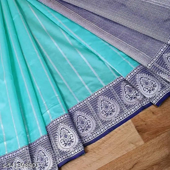 Banarasi Silk Saree with Adorable Blouse - Image 4