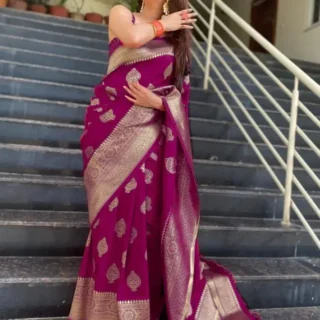 qsdrt_1024.webp Banarasi Saree: Handwoven Elegance