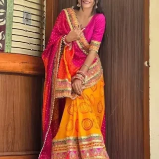 Embroidered Bandhani Chiffon Saree