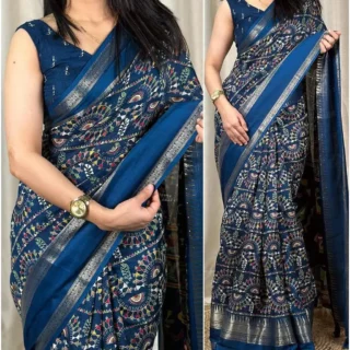 Elegant Dola Silk Saree: Zari Vista