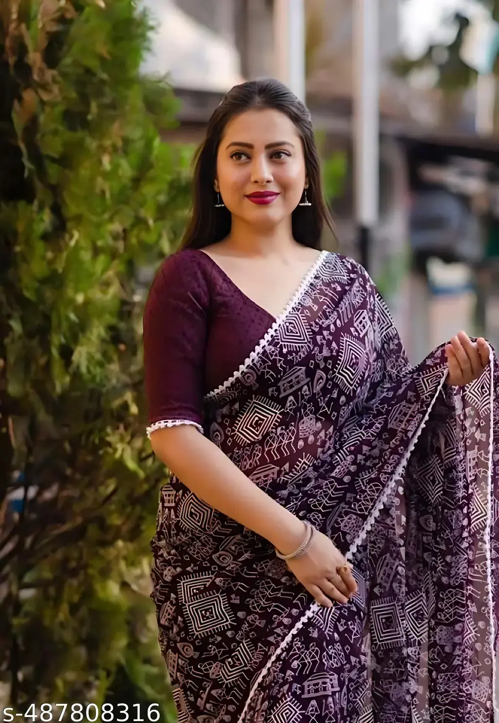 Shining Nylon Net Saree: Exquisite Drape - Image 4