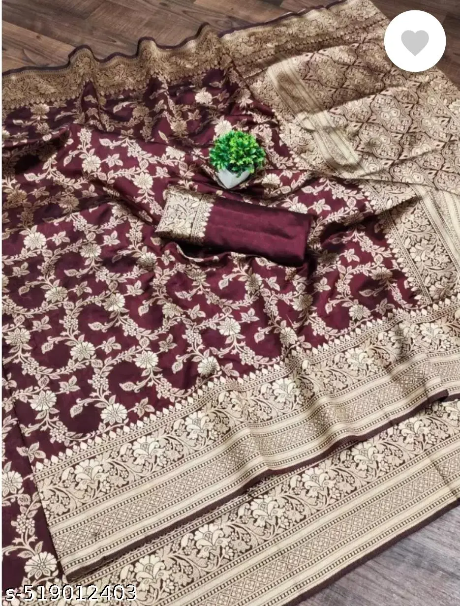 Timeless Banarasi Silk Saree - Image 3