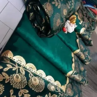 Abhisarika Drishya Sarees: Vision in Silk