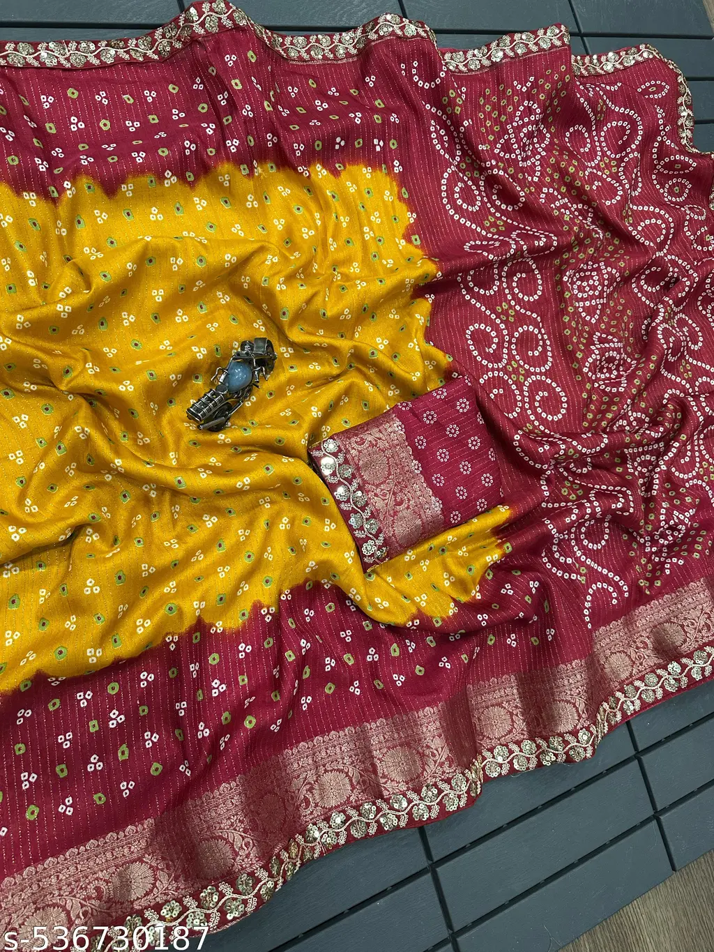 Rekko Silk Floral Lace Border Saree - Image 3