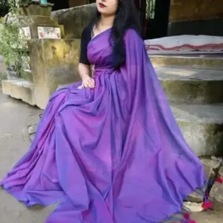 xmowe_1024.webp Khadi Saree: Elegant Handspun Indian Tradition
