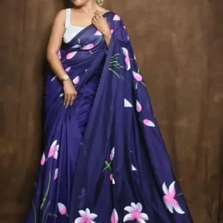 xpes2_1024.webp HandPrinted Elegance: Your Artful Sari