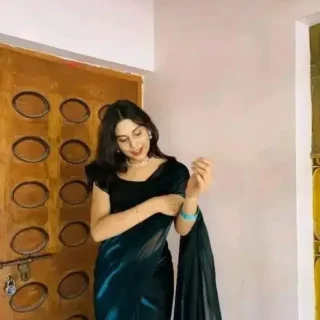 y0ozd_1024-1.webp Elegant Party Saree for Women